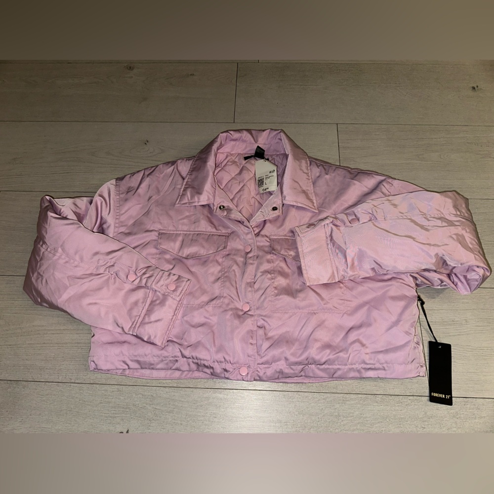 New Pink Forever 21 puffer crop jacket
size L - Picture 3 of 5